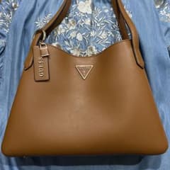 K*m様 GUESS ブラウン トートバッグ　保護袋、紙袋付き