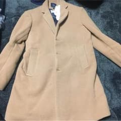新品コートのサムネイル