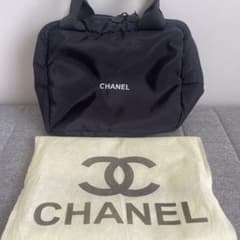 CHANEL ポーチ ノベルティのサムネイル