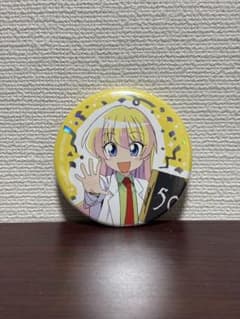 シャフト50周年展　イベント描きおろしランダム箔押し缶バッジ　レベッカ宮本のサムネイル