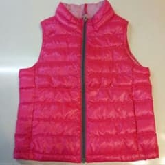 ♡専用♡ユニクロベスト　120cmのサムネイル