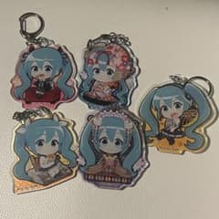 初音ミク アクリルキーホルダー 5種セット　はんなり京都のサムネイル
