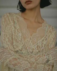 AMERI COMBINATION LACE TOP(アイボリー/F) - メルカリ