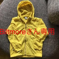 montbellのライトパーカーとフリースセットのサムネイル