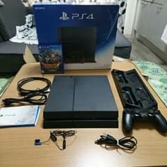 あーさん様専用PS4 1TB CUH-1200のサムネイル