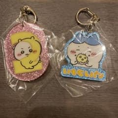 ちいかわ ハチワレ グリッターアクリルキーホルダーのサムネイル