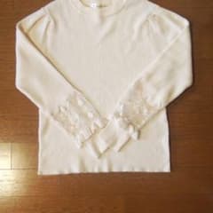マジェスティックレゴン　袖レースニットのサムネイル