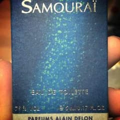 新品SAMOURAI香水のサムネイル