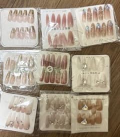 ネイルチップ 9点セット まとめ売りのサムネイル