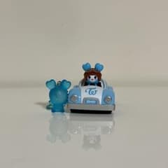 TWICE LOVELY ミニカー キーホルダー 2コセットのサムネイル
