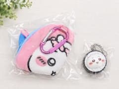 ちいかわ×くら寿司 フィギュアキーホルダー　ポーチ２点セットのサムネイル