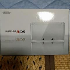 ニンテンドー3DS　ホワイトのサムネイル