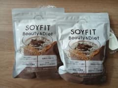 SOYFIT Beauty&Diet 400g 2袋セット　定価　10,110円のサムネイル