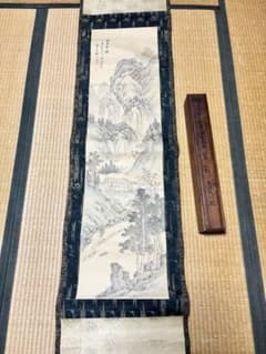 K掛軸　春近有梅知　松尾流家元宗倫(葆光斎)作•書付　共箱　紙箱　S969KJ 掛軸 浦上春琴 青緑山水図 共箱 - メルカリ