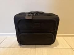 TUMI ALPHA4 キャリーバッグ｜付属キー・説明書あり｜取手不良のため特価 TUMI ALPHA4 キャリーバッグ｜付属キー・説明書あり｜取手不良のため