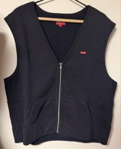 Supreme ネイビー ジップアップ ベスト シュプリーム ジップアップ スウェットベスト ネイビー - メルカリ