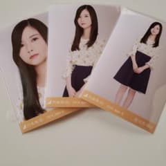 花柄トップス　３種コンプ　佐々木琴子のサムネイル