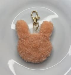 ウサギ型キーホルダーのサムネイル