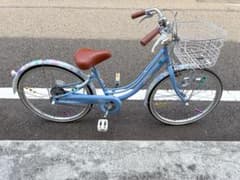 【手渡し限定】美品　ブリヂストンリコリーナ　子供用自転車　ライトブルー22インチ 手渡し限定】美品 ブリヂストンリコリーナ 子供用自転車 ライトブルー