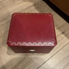 Cartier ジュエリーボックス 赤 - メルカリ