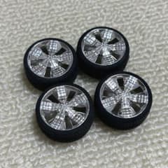 アオシマ 1/24 20インチ タイヤ ホイール セットluxyのサムネイル