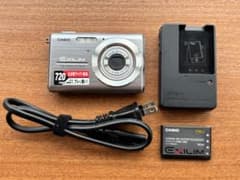 CASIOカシオ EXILIM EX-Z75 レトロコンデジ - メルカリ
