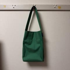 Kaan グリーン トートバッグのサムネイル