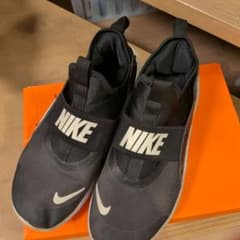 NIKE FLEX RUNNER 4 キッズ スニーカー ブラックのサムネイル