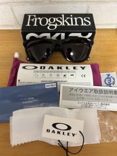 オークリー　フロッグスキン　偏光　サングラスのサムネイル