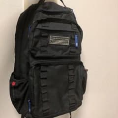 ゆだま様専用　11/4(水)までの出品！TOMMY HILFIGER リュックのサムネイル
