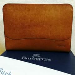 BURBERRY　クラッチバッグのサムネイル