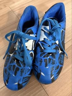 サッカー トレーニングシューズ ブルー ブラックのサムネイル