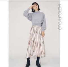 MERCURYDUO メタリックプリーツロングスカート ¥14,300のサムネイル