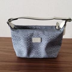 ポーチ　バッグ　COACHのサムネイル