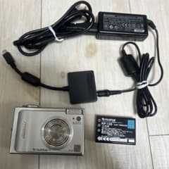 富士フィルム Finepix F10 デジカメのサムネイル