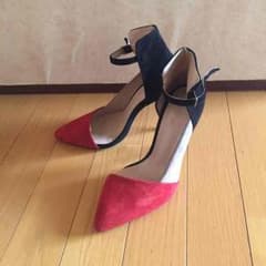 ZARAヒールのサムネイル