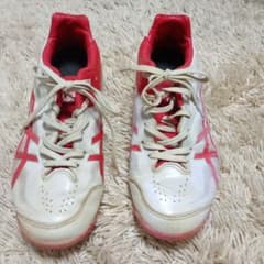 エ*ん様 ASICS スパイク ホワイト/レッド　24センチのサムネイル