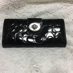 しょう様専用 coach エナメル 長財布のサムネイル
