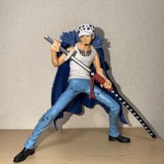 ワンピース トラファルガー・ロー フィギュアのサムネイル