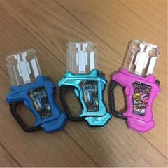 仮面ライダー エグゼイド ガシャットのサムネイル