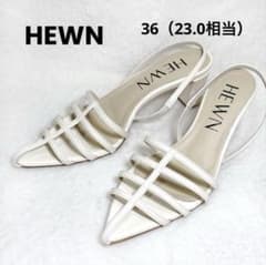 HEWN ポインテッドトゥ ミュール サンダルのサムネイル