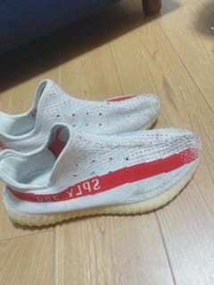 ADIDAS YEEZY BOOST 350 V2 中古品 紐なしダメージ有りのサムネイル