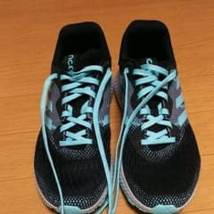 adidas レディース24㌢ 値下げしました。のサムネイル