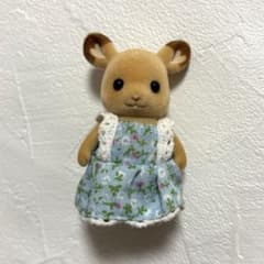 シルバニアファミリー　シカ　女の子　人形