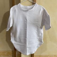 ラウンドTシャツのサムネイル