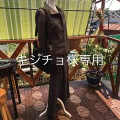 コムサのパンツスーツのサムネイル