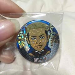 ELLY 缶バッチのサムネイル