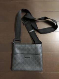 GUCCI    グッチ　ショルダーバックのサムネイル