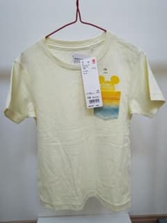 UNIQLO　ユニクロ　ディズニー　ミッキーマウス　ティシャツ　サイズ110cmのサムネイル