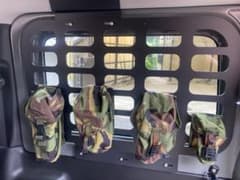 M*A様 ジムニー リアウィンドウ ラック左右セット　NATO軍ポーチ付き M*A様 ジムニー リアウィンドウ ラック左右セット NATO軍ポーチ付き